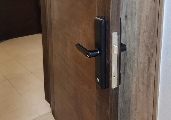 Cerradura Digital en Lo Espejo